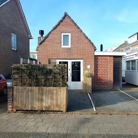 Chalet Free Parking *