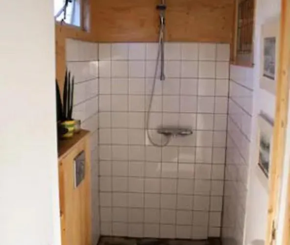 Have A Stay! - Free Parking